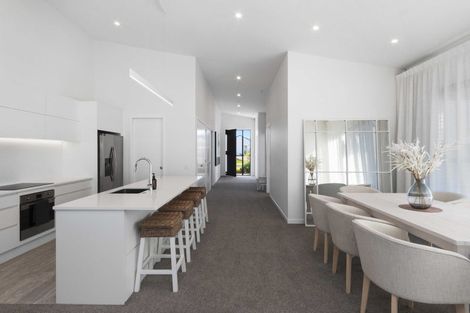 Photo of property in 17 Awatea Drive, Whitianga, 3510