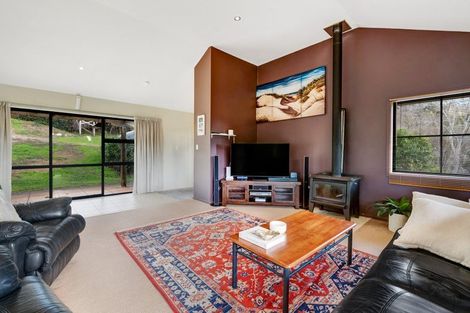 Photo of property in 11 Pineview Lane, Helensville, 0875
