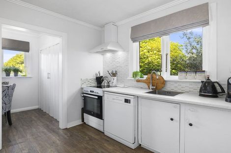 Photo of property in 98 Dunrobin Street, Waverley, Dunedin, 9013