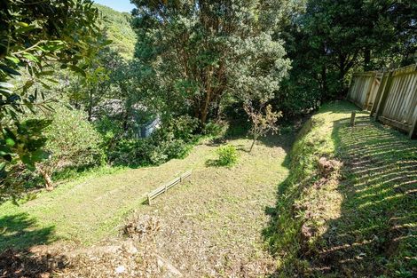 Photo of property in 13 Leveson Street, Strathmore Park, Wellington, 6022