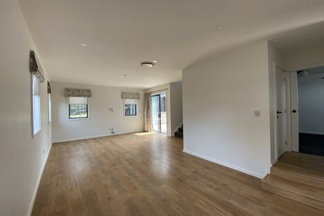 Photo of property in 35e Vincent Street, Howick, Auckland, 2014