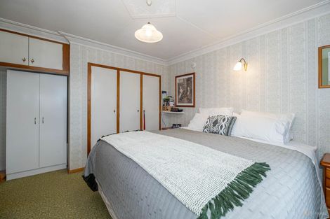 Photo of property in 1 Kennedy Crescent, Waimate, 7924