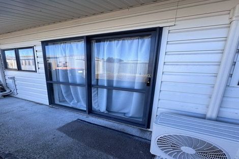 Photo of property in 35 Alexander Street, Awapuni, Palmerston North, 4412