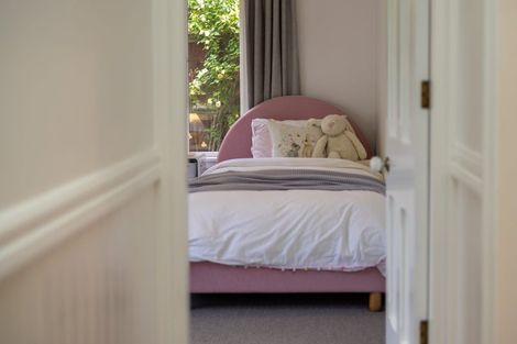 Photo of property in 40 Weka Street, Fendalton, Christchurch, 8041