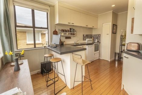 Photo of property in 13 Grand Vue Road, Kawaha Point, Rotorua, 3010