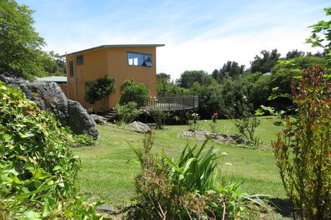 Photo of property in 15 Haile Lane, Pohara, Takaka, 7183