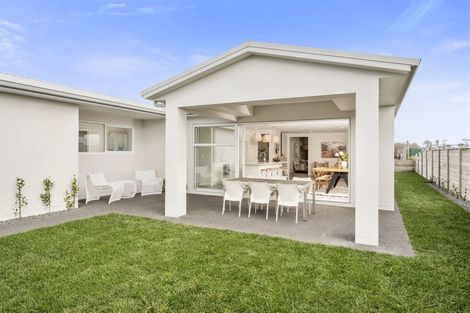 Photo of property in 493 Gloucester Road, Papamoa Beach, Papamoa, 3118