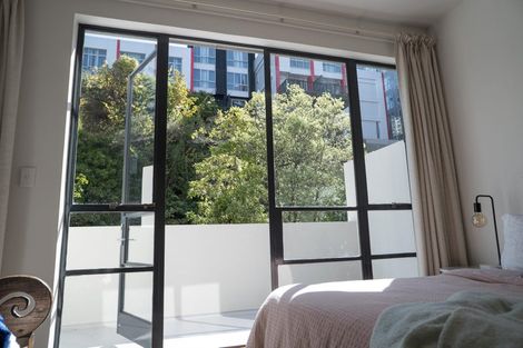 Photo of property in 136 Willis Street, Te Aro, Wellington, 6011