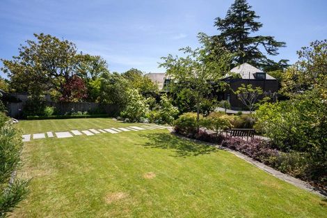 Photo of property in 35 Poynder Avenue, Merivale, Christchurch, 8014