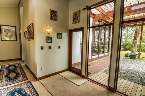 Photo of property in 34 Hukaroa Road, Raetihi, 4632