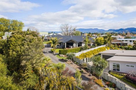 Photo of property in 12 Noble Johnston Drive, Katikati, 3129