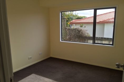Photo of property in 24 Pukatea Avenue, Albany, Auckland, 0632