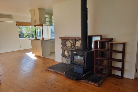 Photo of property in 47b-c Mcmaster Street, Greytown, 5712