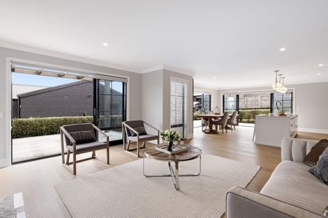 Photo of property in 1 Te Kaka Place, Omokoroa, 3114