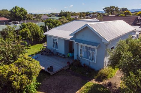 Photo of property in 25 Ruahine Street, Dannevirke, 4930