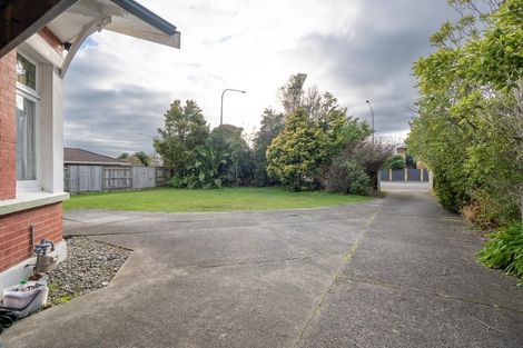 Photo of property in 92 Roy Street, Palmerston North, 4410