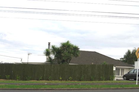Photo of property in 110 Glengarry Road, Glen Eden, Auckland, 0602