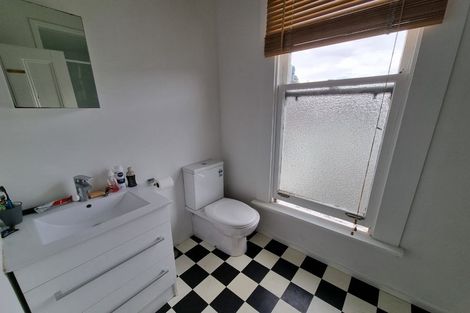 Photo of property in 295 The Terrace, Te Aro, Wellington, 6011