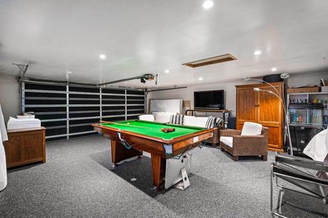 Photo of property in 12 Maude Street, Riverhead, 0820