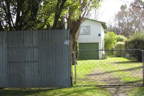 Photo of property in 13 Raukawa Place, Tauranga Taupo, Turangi, 3382