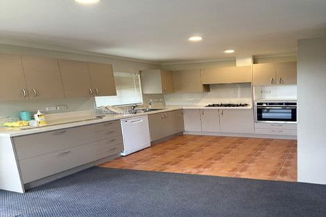 Photo of property in 7 Luna Place, Henderson, Auckland, 0612