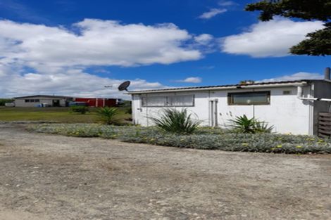 Photo of property in 341 Gallie Road, Matakohe, 0594