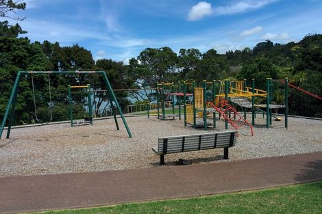 Photo of property in 1/206 Manuka Road, Bayview, Auckland, 0629