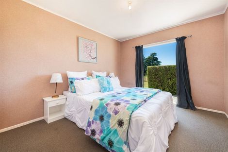 Photo of property in 12 Tane Street, New Lynn, Auckland, 0600