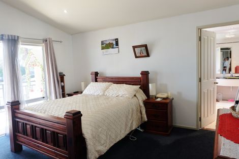 Photo of property in 26 Kimihia Road, Huntly, 3700