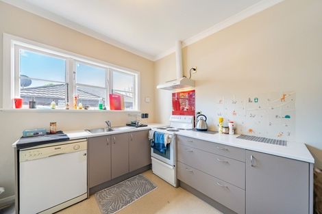 Photo of property in 195a Naenae Road, Naenae, Lower Hutt, 5011