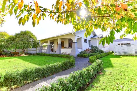 Photo of property in 6 Parkes Avenue, Saint Johns Hill, Whanganui, 4501