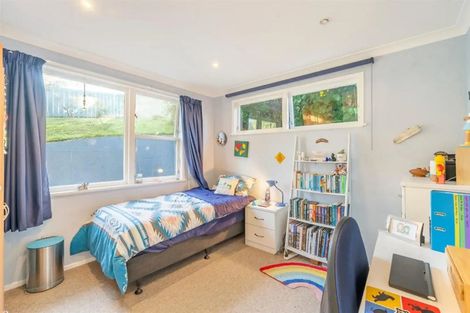 Photo of property in 54 Major Drive, Kelson, Lower Hutt, 5010