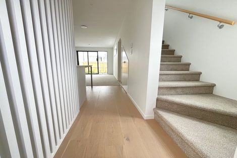 Photo of property in 17/10 Pascoe Avenue, Paremata, Porirua, 5026