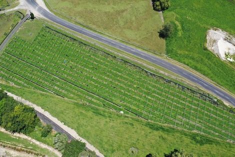 Photo of property in 1568a Old Coach Road, Pukehina, 3186