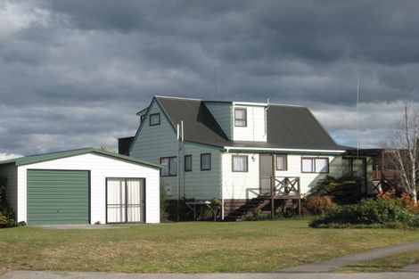 Photo of property in 25 Kauri Place, Tairua, 3508