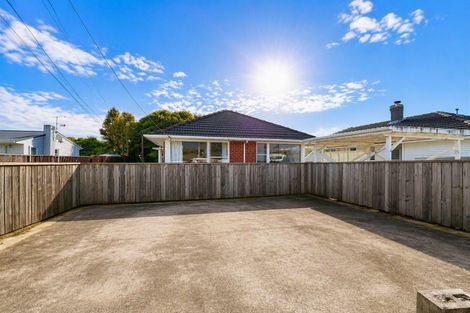 Photo of property in 1009 High Street, Avalon, Lower Hutt, 5011