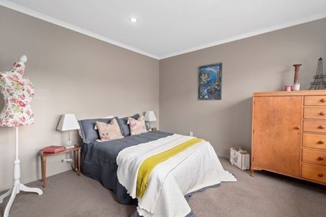 Photo of property in 11 Mermaid Mews, Red Beach, 0932