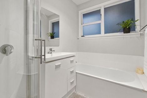 Photo of property in 15 Inca Place, Redwood, Christchurch, 8051
