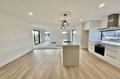 Photo of property in 2 Piopio Lane, Halswell, Christchurch, 8025