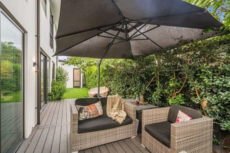 Photo of property in 53 Innes Road, St Albans, Christchurch, 8052