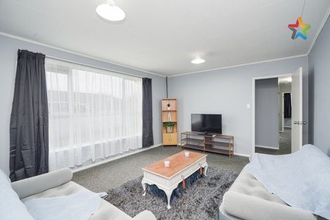 Photo of property in 54 Dunbeath Crescent, Kew, Invercargill, 9812