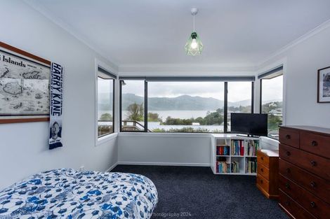Photo of property in 18 Greenacres Street, Macandrew Bay, Dunedin, 9014