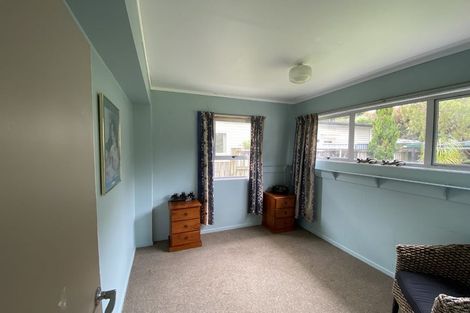 Photo of property in 72 The Circle, Manly, Whangaparaoa, 0930