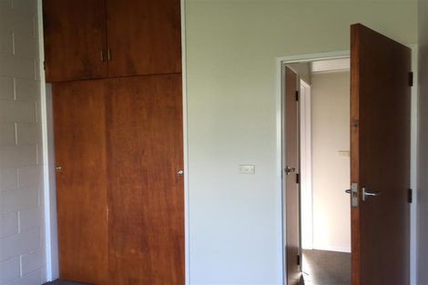 Photo of property in 100 Lake Road, Koutu, Rotorua, 3010