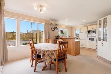 Photo of property in 56a Pemberton Crescent, Greerton, Tauranga, 3112