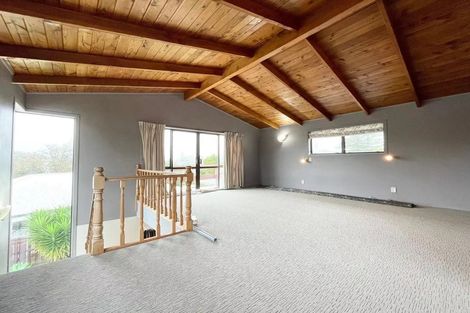 Photo of property in 122 Triangle Road, Massey, Auckland, 0614