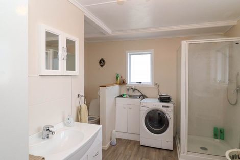 Photo of property in 38 Waiomu Valley Road, Waiomu, Thames, 3575