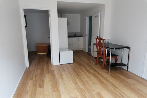 Photo of property in 35 Quebec Road, Milford, Auckland, 0620