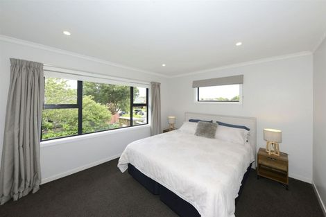 Photo of property in 198 Grimseys Road, Redwood, Christchurch, 8051