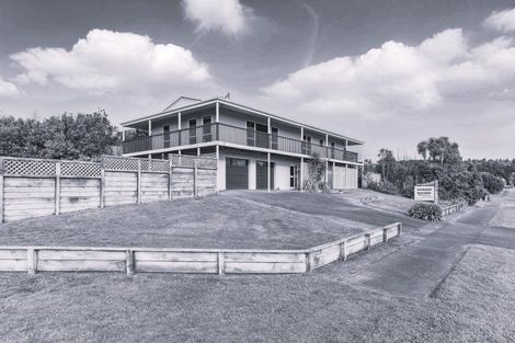 Photo of property in 9 Takitimu Street, Waitarere Beach, Levin, 5510